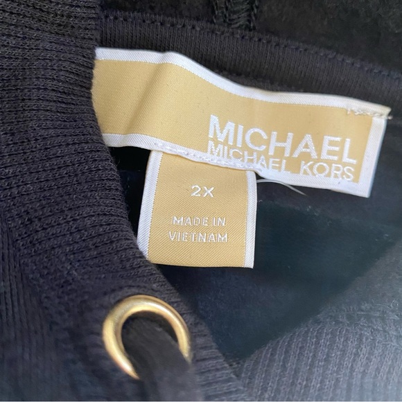 Michael Kors Women’s Top Gold Embellished Black Hoodie size 2X, Cotton Blend - Picture 7 of 9